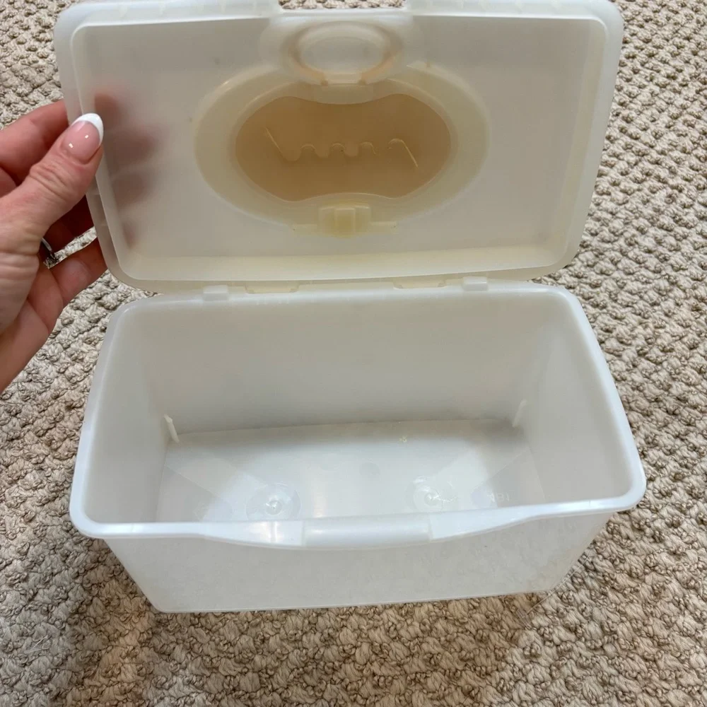 Vintage 90’s‎ Huggies Plastic Baby Wipe Container with Lid
